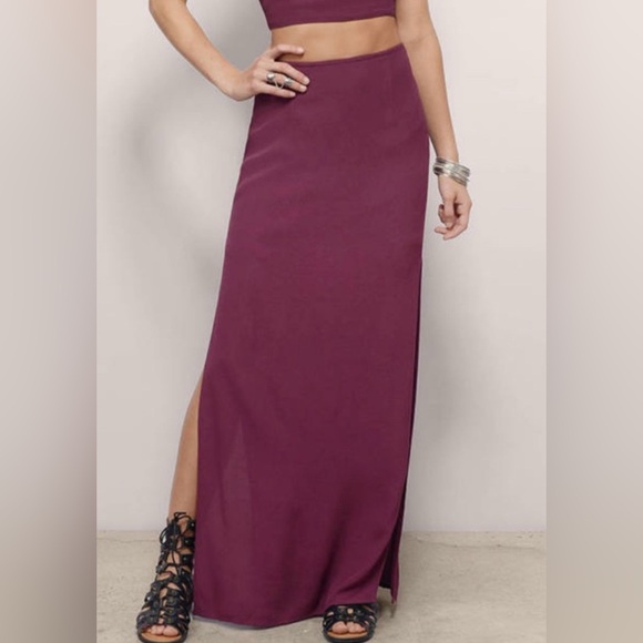 Tobi Burgundy Maxi Skirt with Slits - Picture 1 of 7